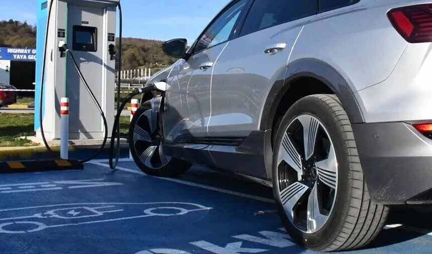 Türkiye yollarındaki elektrikli otomobil sayısı 470 bini geçti