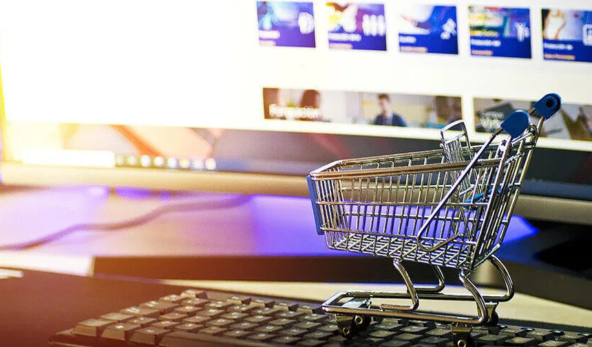 Türkiye'de e-ticaret hacmi 2025 itibarıyla 4,5 trilyon lirayı geçti