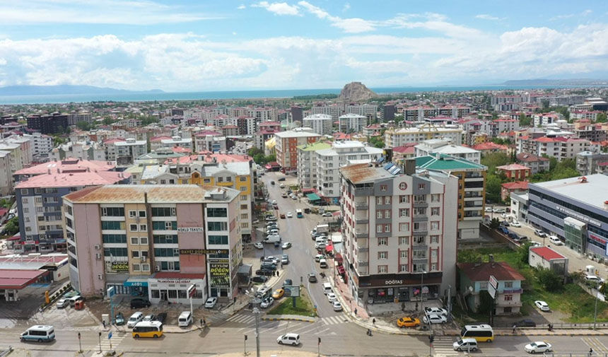 Konut Fiyatları Yüksel