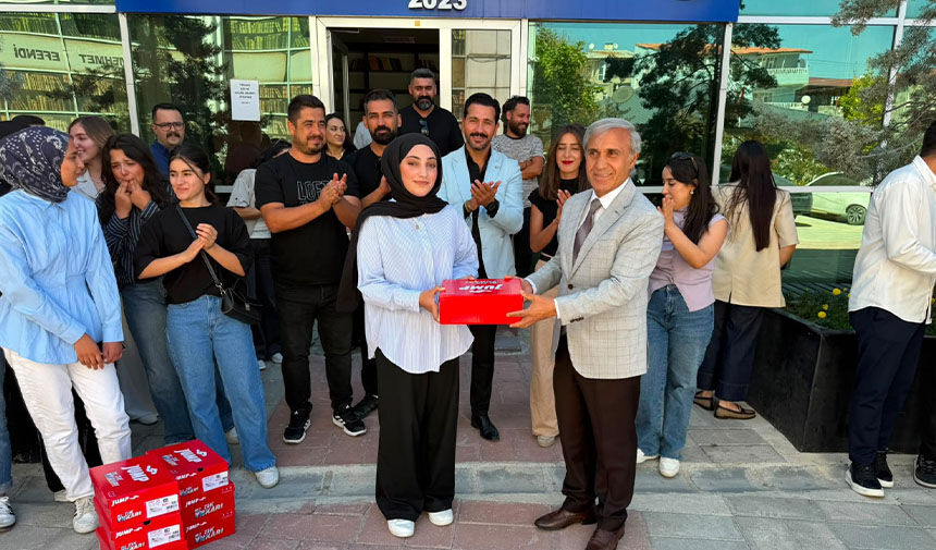 Van’da Konservatuvar öğrencileri üniversiteli oldu