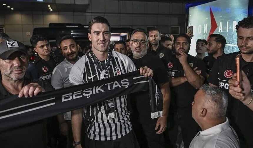 Süper Lig kulüpleri 202 transfer yaptı