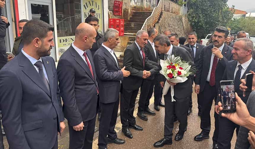 Bakan Tekin-17