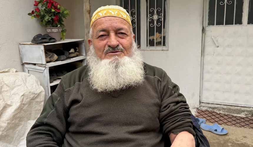Kazak Doktor Şifa Dağıtıyor.jpg3