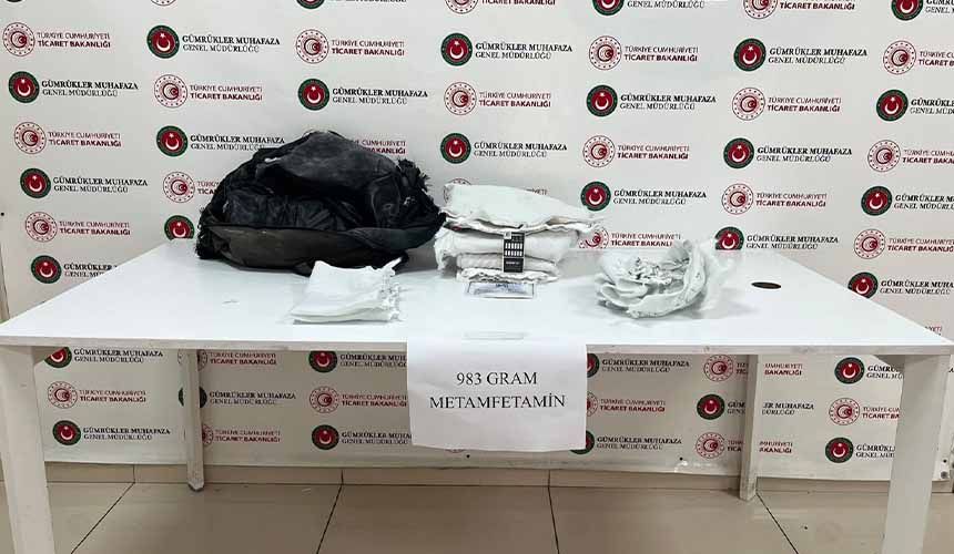 Esendere'de 1 kilo metamfetamin ele geçirildi